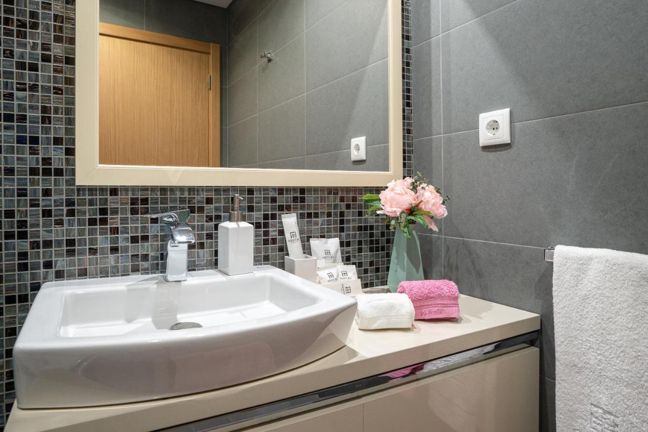 Luxurious Apartment Funchal - Casa Valentina - Rent2U, Lda Luaran gambar